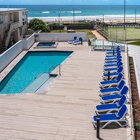 Breakers North Absolute Beachfront Apartments - Official Голд-Кост Экстерьер фото