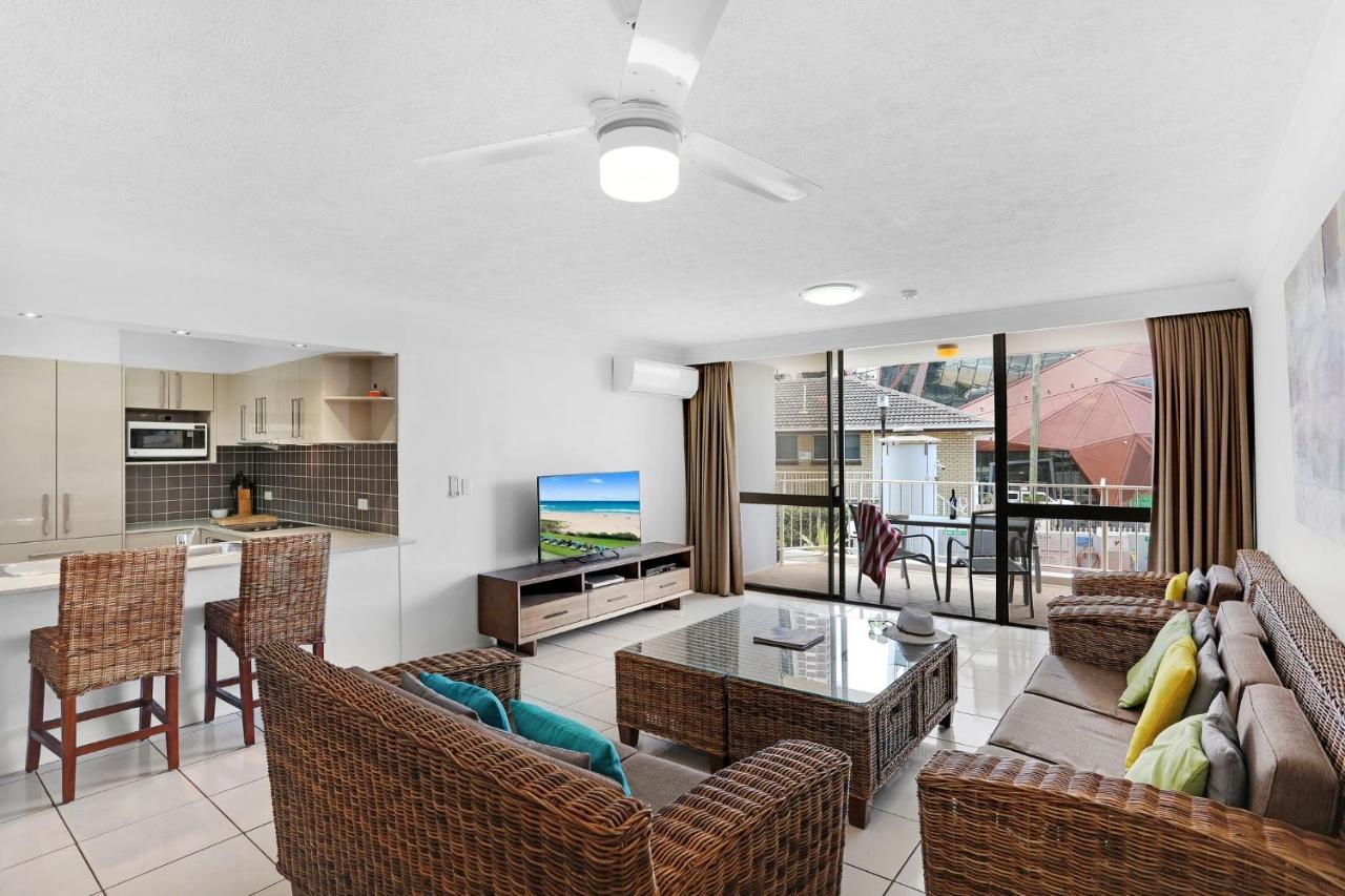 Breakers North Absolute Beachfront Apartments - Official Голд-Кост Экстерьер фото