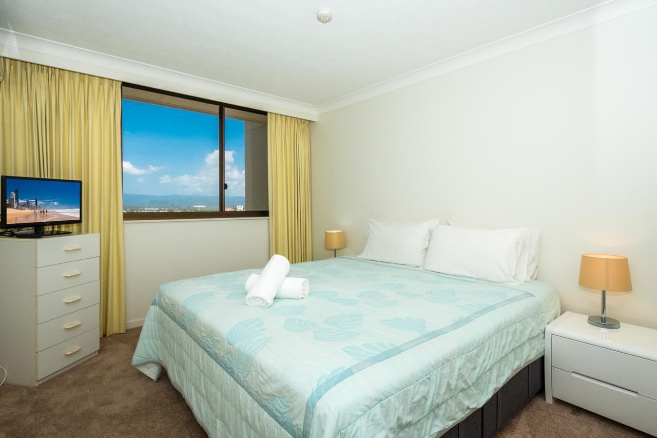 Breakers North Absolute Beachfront Apartments - Official Голд-Кост Экстерьер фото